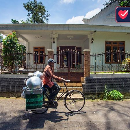 Omah Etam Villa Blaburan エクステリア 写真